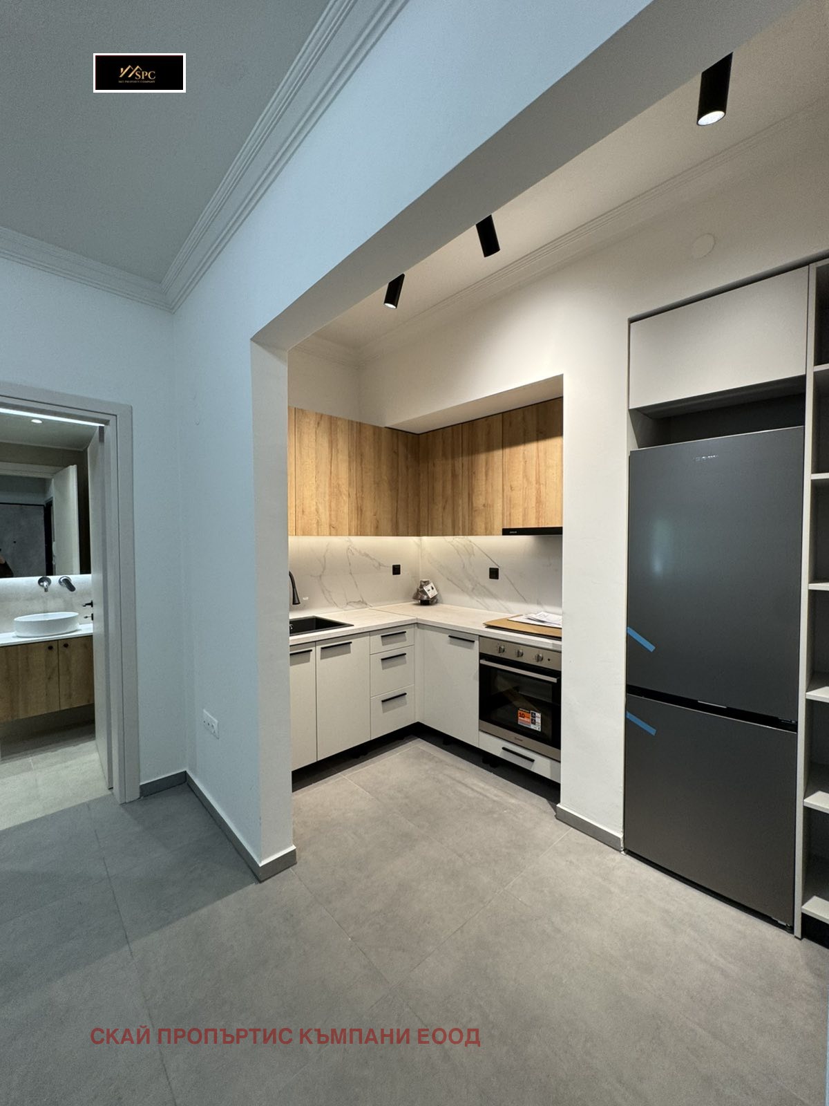 Продава 2-СТАЕН, Извън страната, област Извън страната