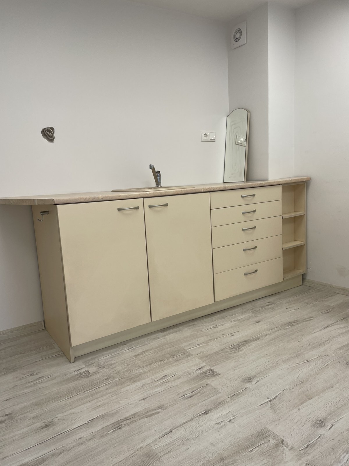 Продава 3-СТАЕН, гр. Варна, Зимно кино Тракия, снимка 11 - Апартаменти - 54361139