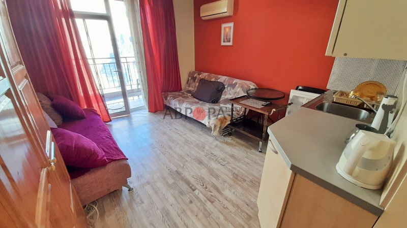 Продава 1-СТАЕН в област Бургас, к.к. Слънчев бряг - 39 кв.м / 53 900 € » 105 419.24 лв., АВРОРА ПЛЮС