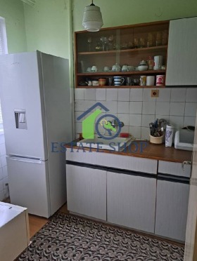 3+ slaapkamer Mladezjki Chalm, Plovdiv 3