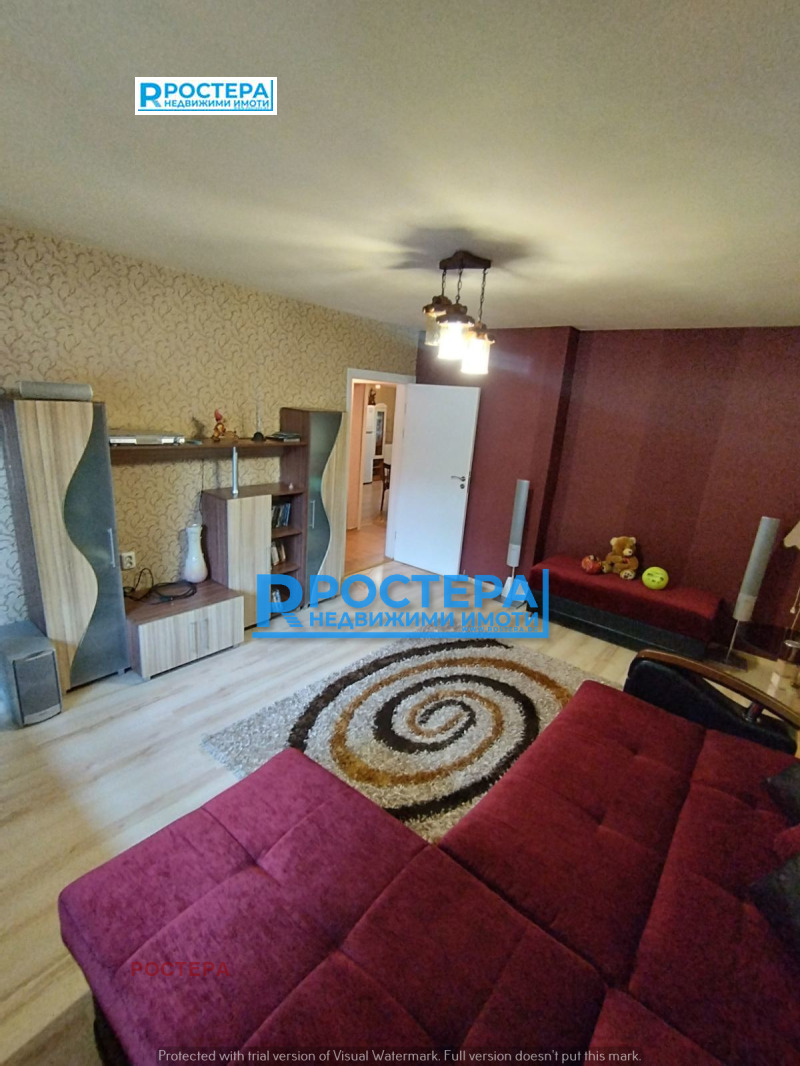 Продава  4-стаен град Търговище , Център , 95 кв.м | 60880479