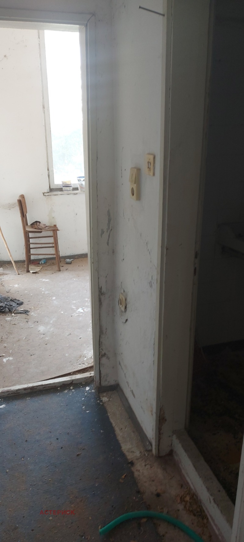 Продава  Многостаен град Ямбол , Център , 136 кв.м | 66938727 - изображение [15]