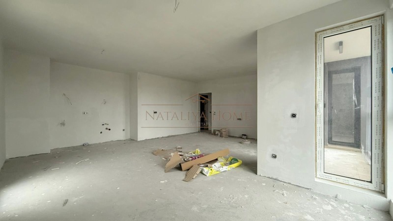 Продава МНОГОСТАЕН, гр. Бургас, област Бургас, снимка 3 - Апартаменти - 53431149