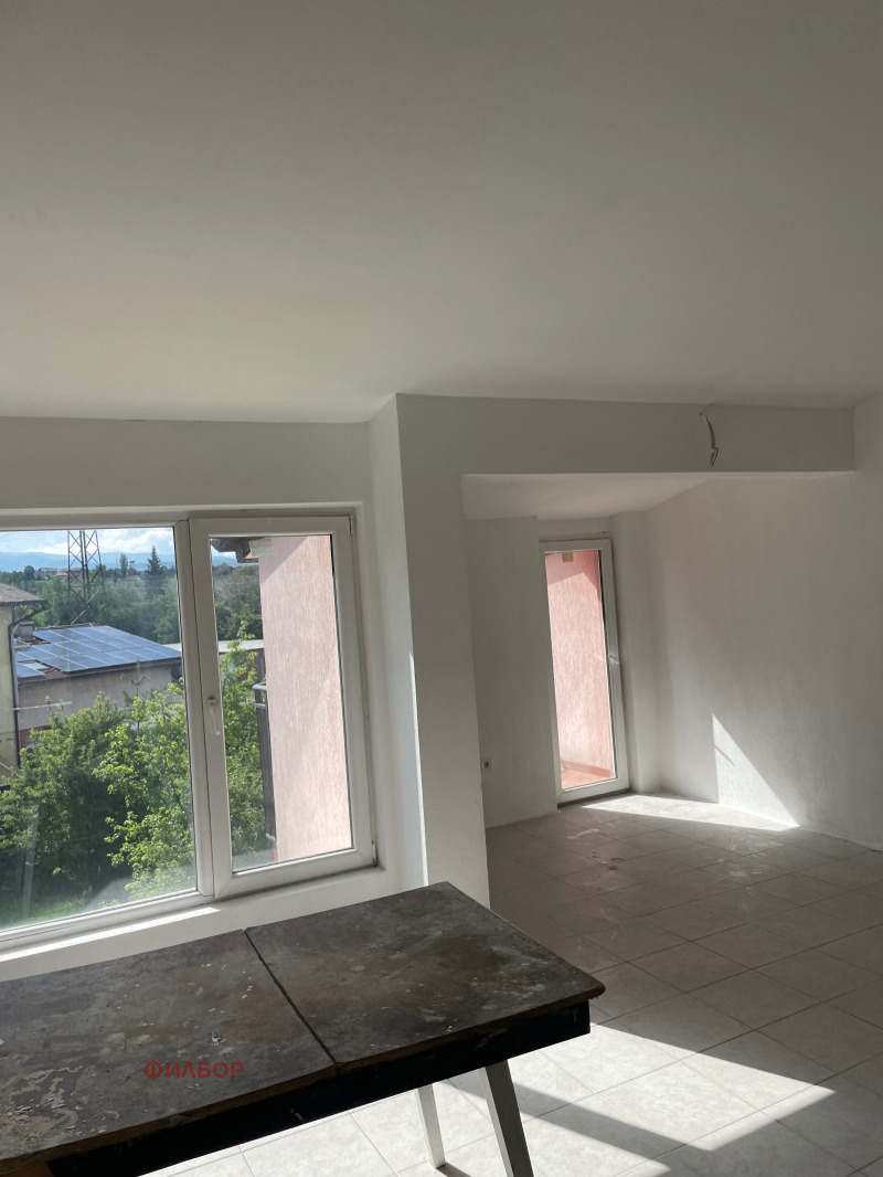 Eladó  Hivatal Pernik , Iztok , 100 négyzetméter | 48010643 - kép [3]