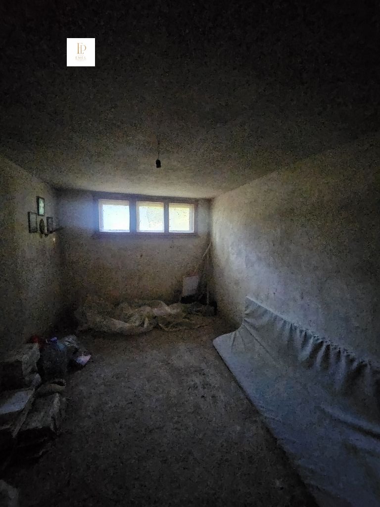 Продава КЪЩА, с. Ноевци, област Перник, снимка 6 - Къщи - 56060488