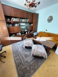 Продава ЕТАЖ ОТ КЪЩА, град Шумен, Център • 125266 € / 244999.00 лв. • 13446304 2