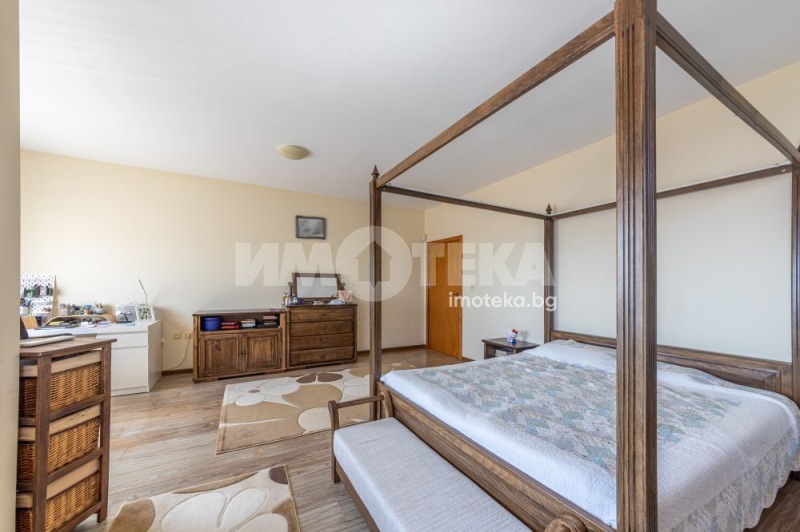 Продава 3-СТАЕН, гр. Варна, Бриз, снимка 15 - Апартаменти - 52464418