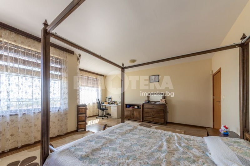 Продава 3-СТАЕН, гр. Варна, Бриз, снимка 16 - Апартаменти - 52464418