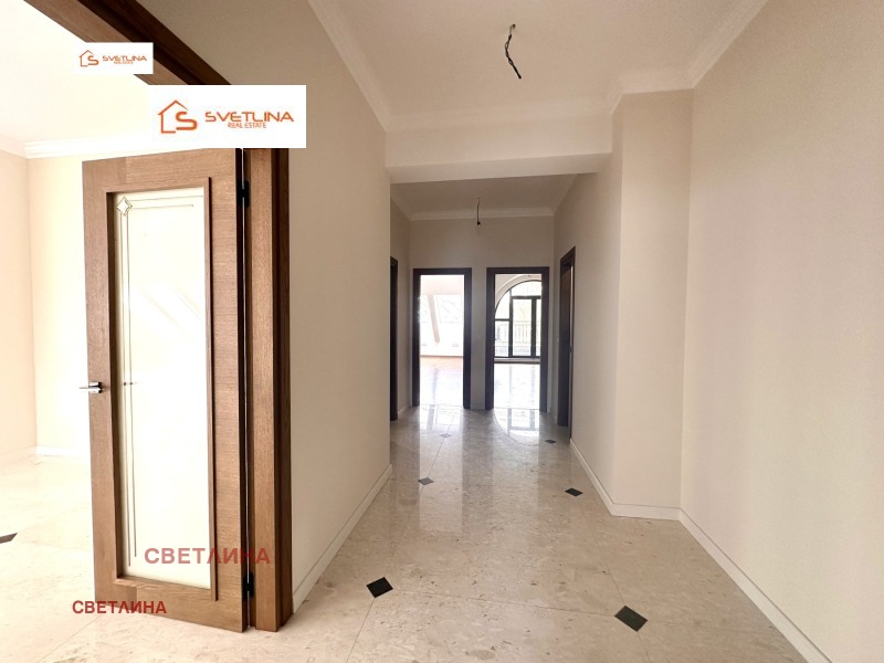 Продава  4-стаен град София , Витоша , 257 кв.м | 57081405 - изображение [17]