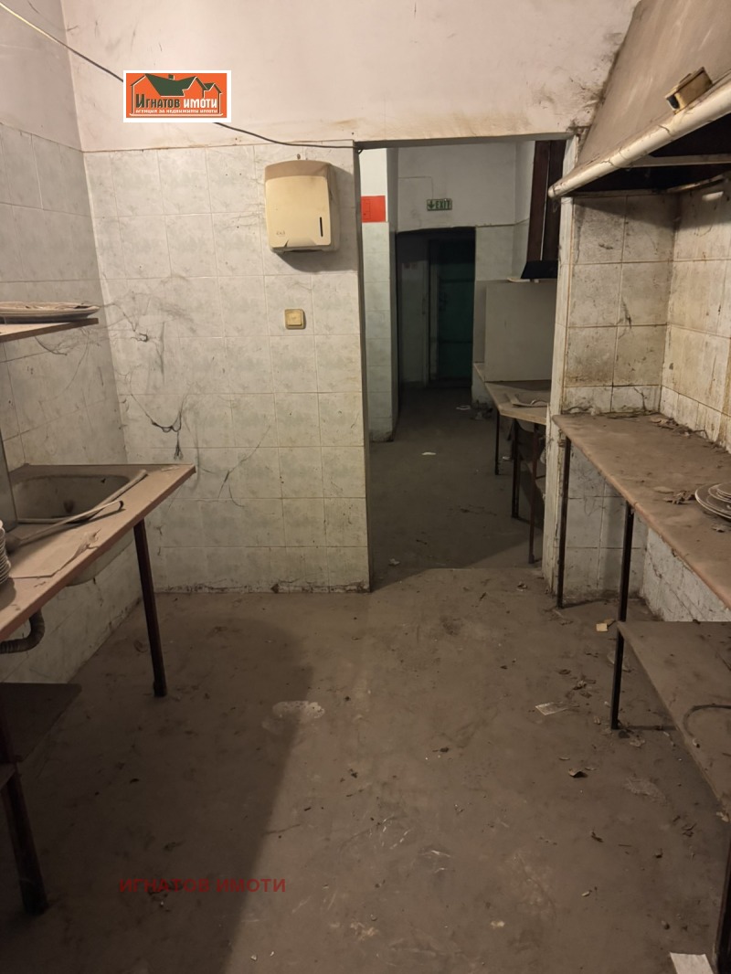 Продава ЗАВЕДЕНИЕ, гр. Пазарджик, Идеален център, снимка 8 - Заведения - 53184677