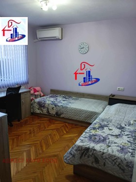 1 bedroom Everest, Shumen 3