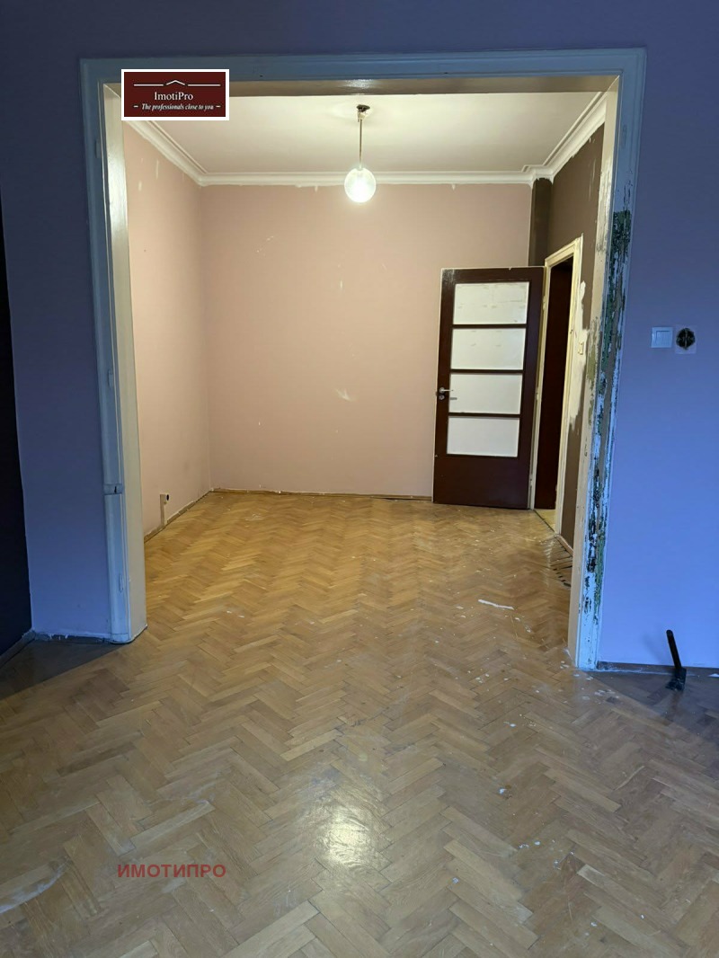 Продава 1-СТАЕН, гр. София, Яворов, снимка 2 - Апартаменти - 53149729