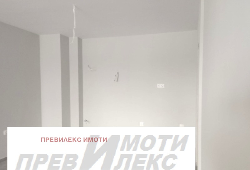 Продава  2-стаен град Пловдив , Христо Смирненски , 82 кв.м | 48902922