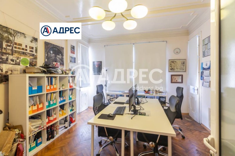 Продава ЕТАЖ ОТ КЪЩА, гр. Варна, Център