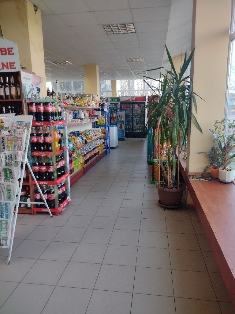 Продава МАГАЗИН, гр. Угърчин, област Ловеч, снимка 5 - Магазини - 55672232
