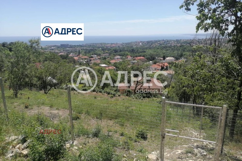 Eladó  Cselekmény Varna , m-t Manastirski rid , 638 négyzetméter | 44000199