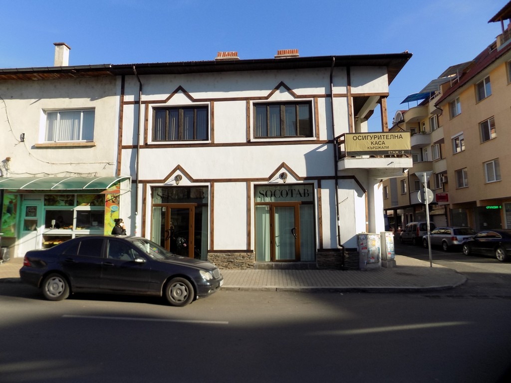 Продава МАГАЗИН, гр. Кърджали, Център, снимка 2 - Магазини - 48048922