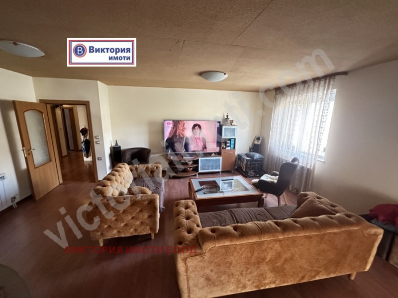 Продава 4-СТАЕН в град Велико Търново, Център - 228 кв.м / 415 000 € » 811 669.45 лв., ВИКТОРИЯ ИМОТИ ЕООД