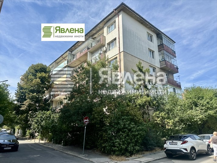 Till salu  3 sovrum Sofia , Iztok , 100 kvm | 79261551