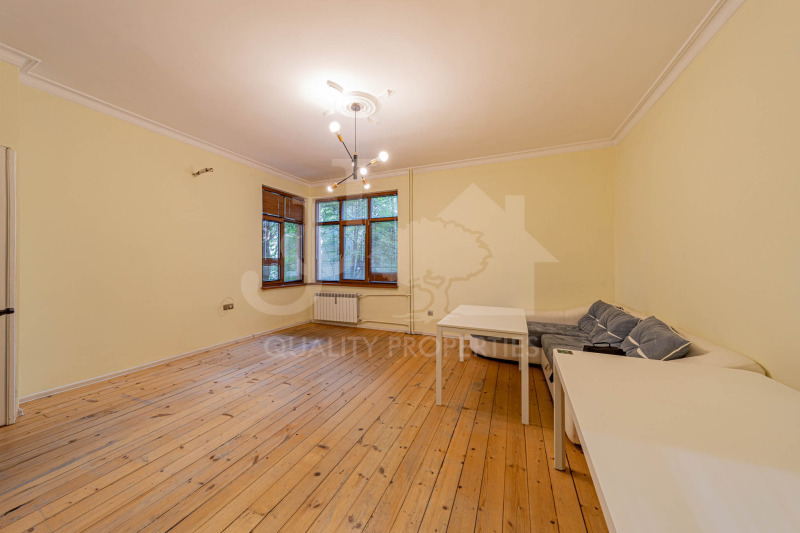 Zu verkaufen  Büro Sofia , Zentar , 80 qm | 17919304