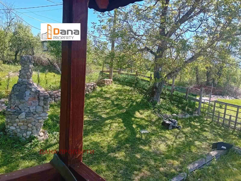 Продава КЪЩА, гр. Елена, област Велико Търново, снимка 9 - Къщи - 45072061