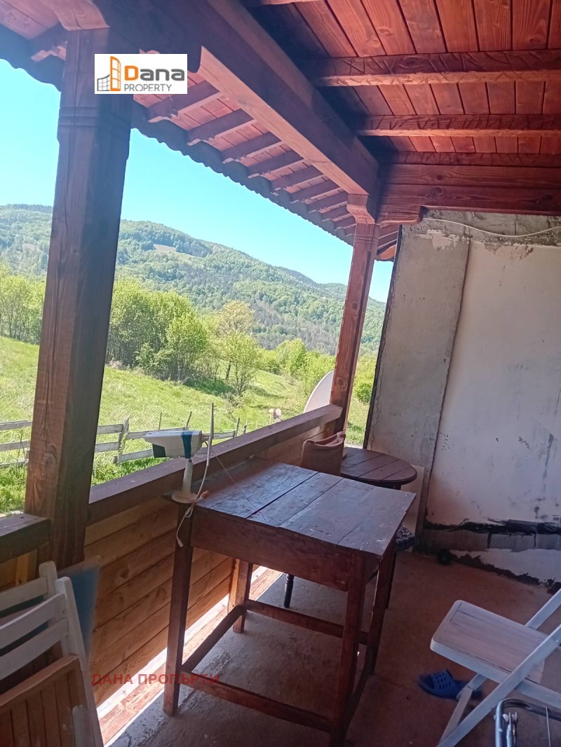 Продава КЪЩА, гр. Елена, област Велико Търново, снимка 4 - Къщи - 45072061