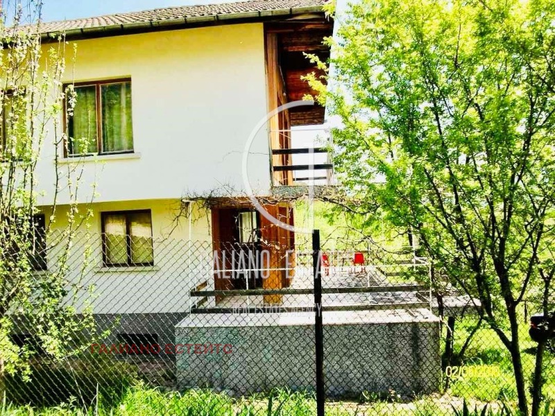 Продава  Къща област София , гр. Етрополе , 240 кв.м | 85747655