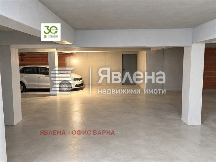 Продава  Гараж, Паркомясто град Варна , Лятно кино Тракия , 14 кв.м | 60416773