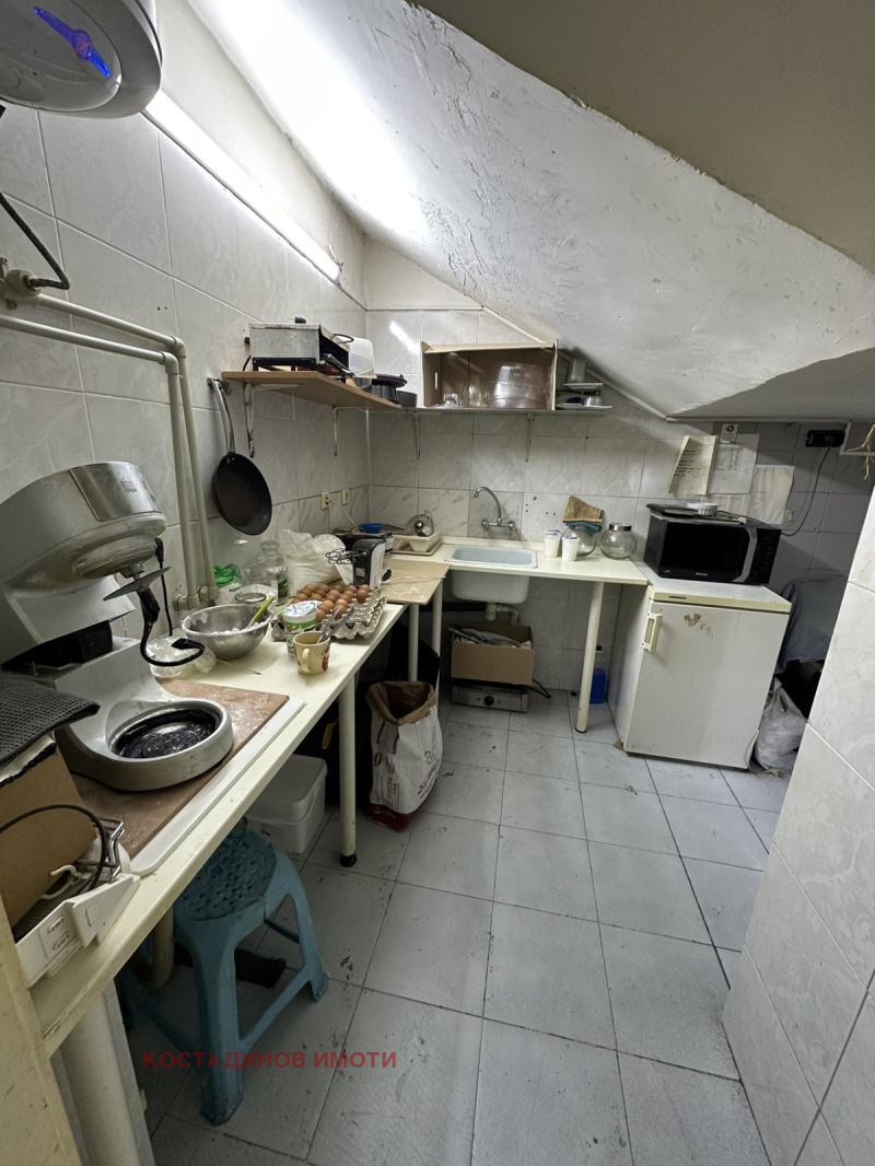 In vendita  Bar; Caffetteria Plovdiv , Industrialna zona - Iztok , 150 mq | 14136102 - Immagine [6]