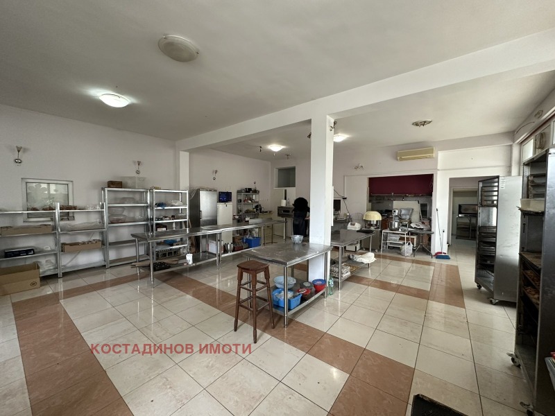 In vendita  Bar; Caffetteria Plovdiv , Industrialna zona - Iztok , 150 mq | 14136102 - Immagine [3]