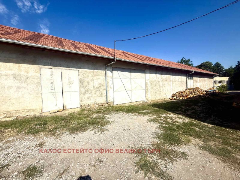 Продава  Склад, област Велико Търново, гр. Лясковец •  500 000 € • ID 46568977 — holmes.bg - [1] 
