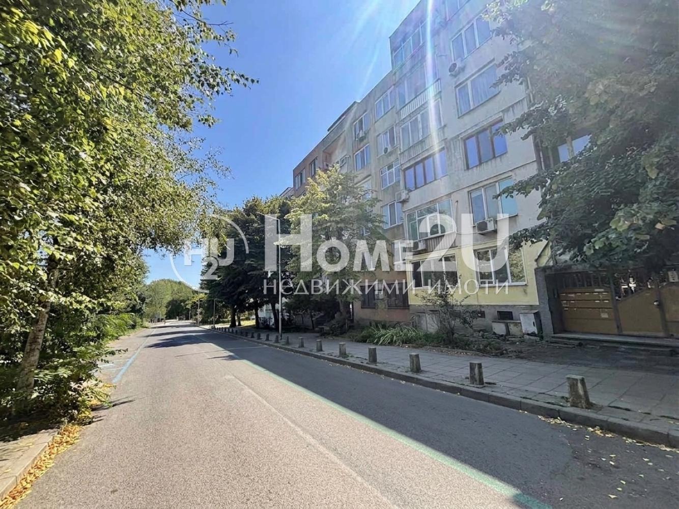 Продава 3-СТАЕН, гр. Бургас, Лазур, снимка 2 - Апартаменти - 55784680