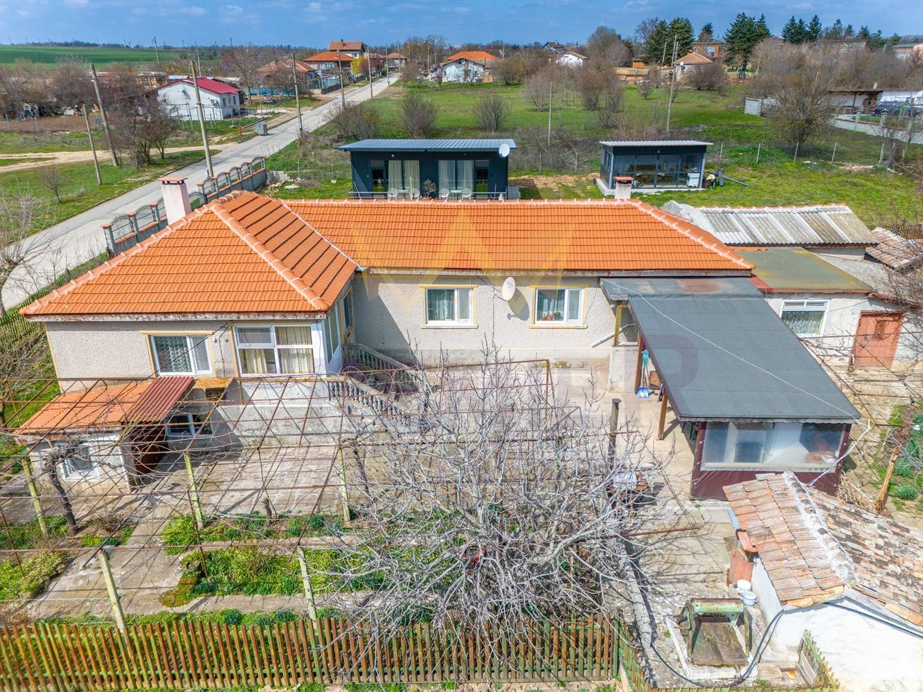 Продава КЪЩА, с. Дуранкулак, област Добрич