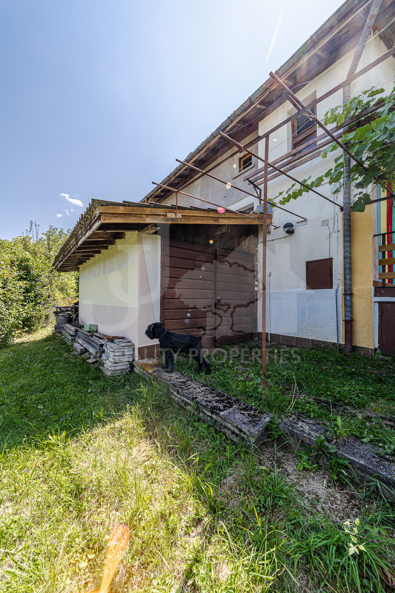 Продава КЪЩА, гр. Правец, област София област, снимка 16 - Къщи - 55347402