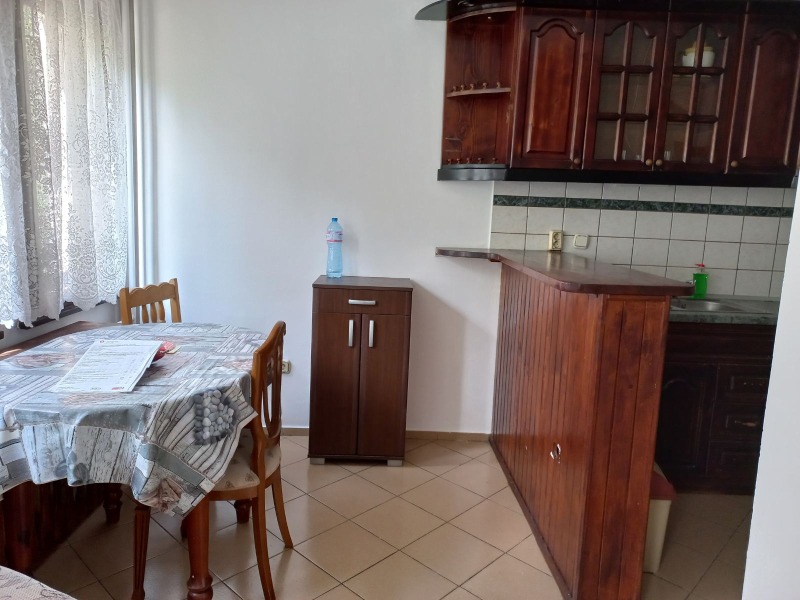 Na prodej  2 ložnice Sofia , Centar , 103 m2 | 77323115 - obraz [6]