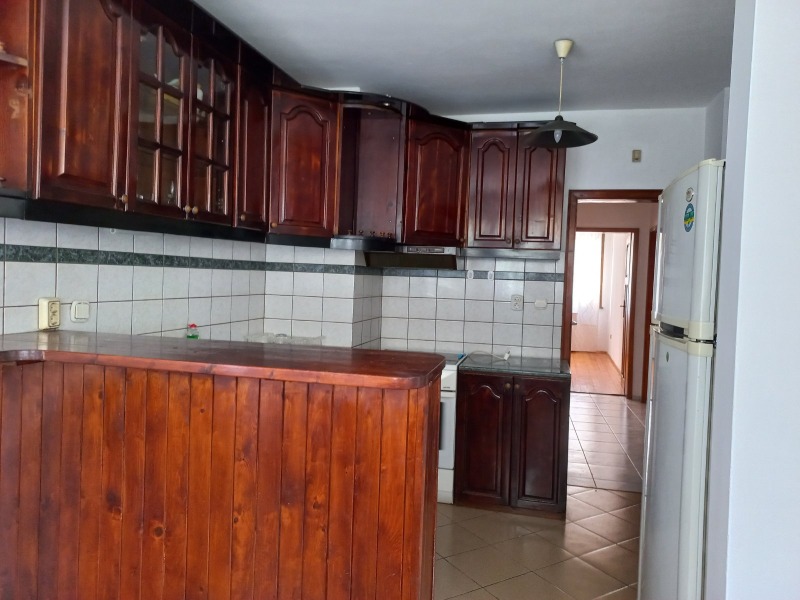 Na prodej  2 ložnice Sofia , Centar , 103 m2 | 77323115 - obraz [4]