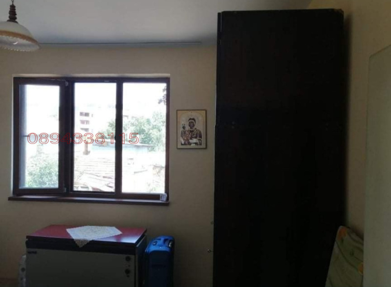 Продава ЕТАЖ ОТ КЪЩА, гр. Попово, област Търговище, снимка 5 - Етаж от къща - 52812359