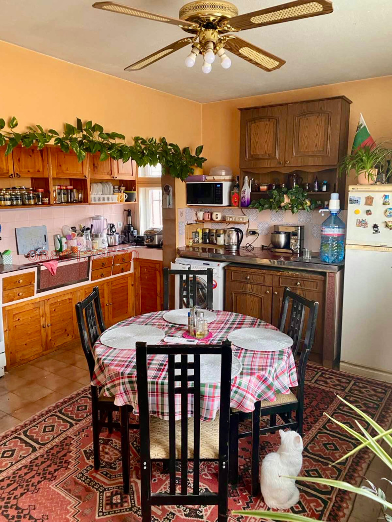 Продава КЪЩА, гр. Тервел, област Добрич, снимка 9 - Къщи - 52779242