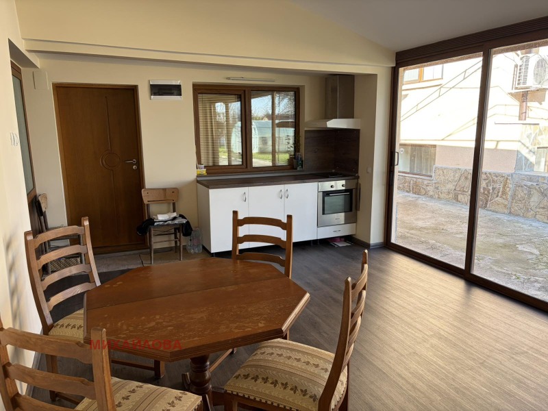 Продава КЪЩА, с. Загоре, област Стара Загора, снимка 2 - Къщи - 53443563