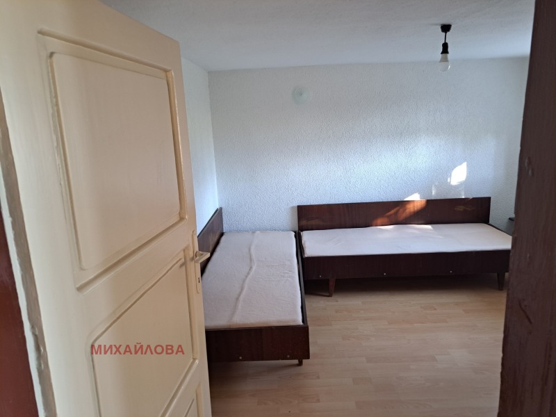 Продава КЪЩА, с. Загоре, област Стара Загора, снимка 4 - Къщи - 53443563