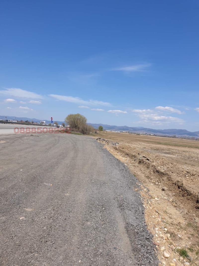 Продава ПАРЦЕЛ, гр. София, с. Кривина, снимка 3 - Парцели - 52625805