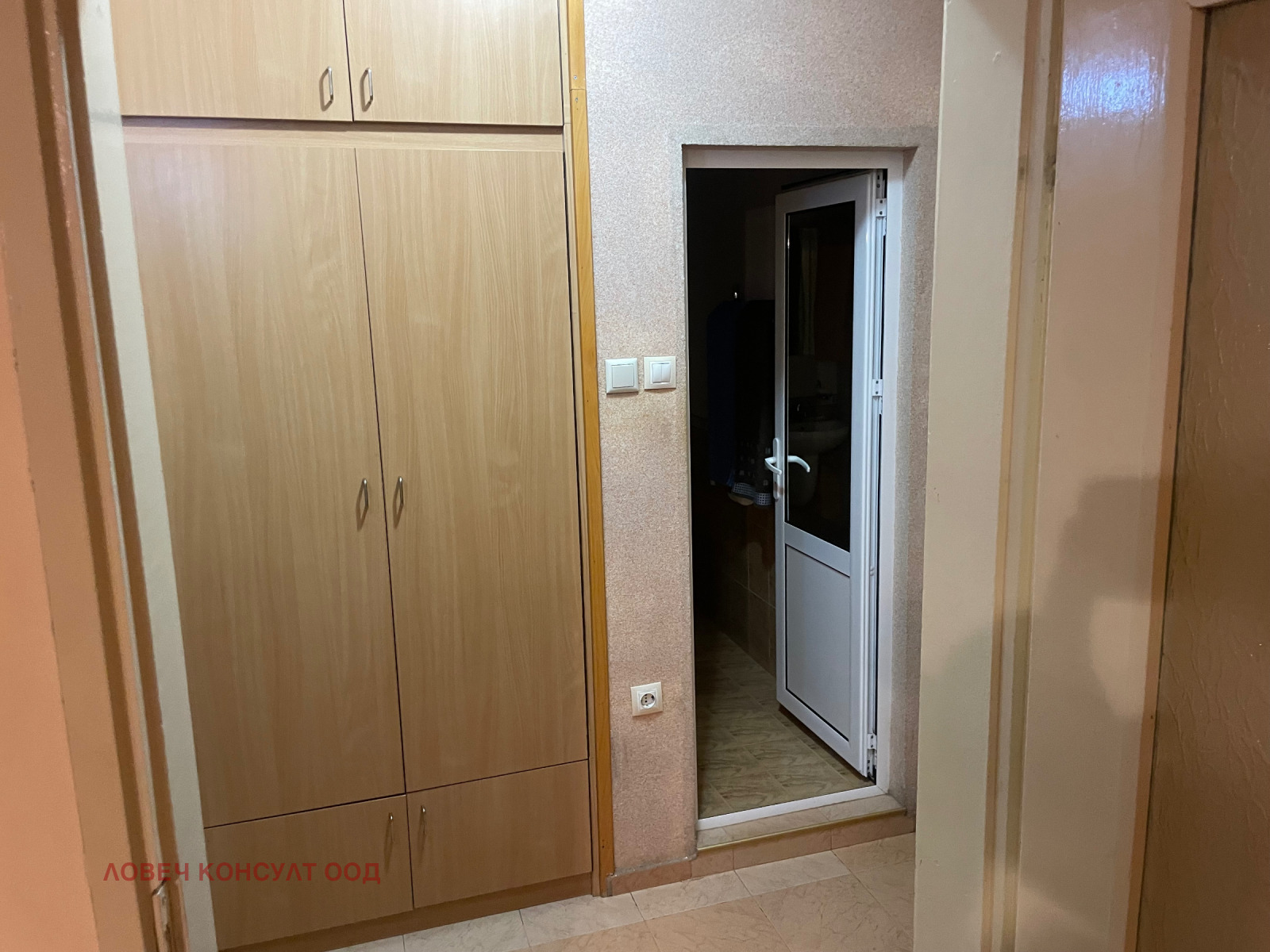 Продава 1-СТАЕН, гр. Плевен, Широк център, снимка 6 - Апартаменти - 55313205