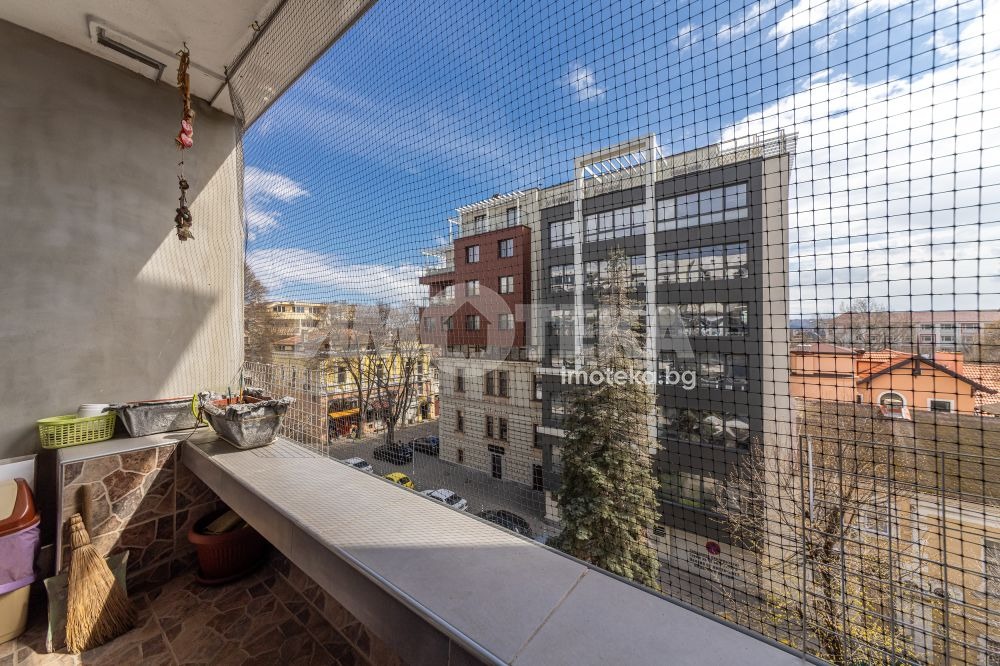 Продава 3-СТАЕН, гр. Варна, Централна поща, снимка 7 - Апартаменти - 54269164