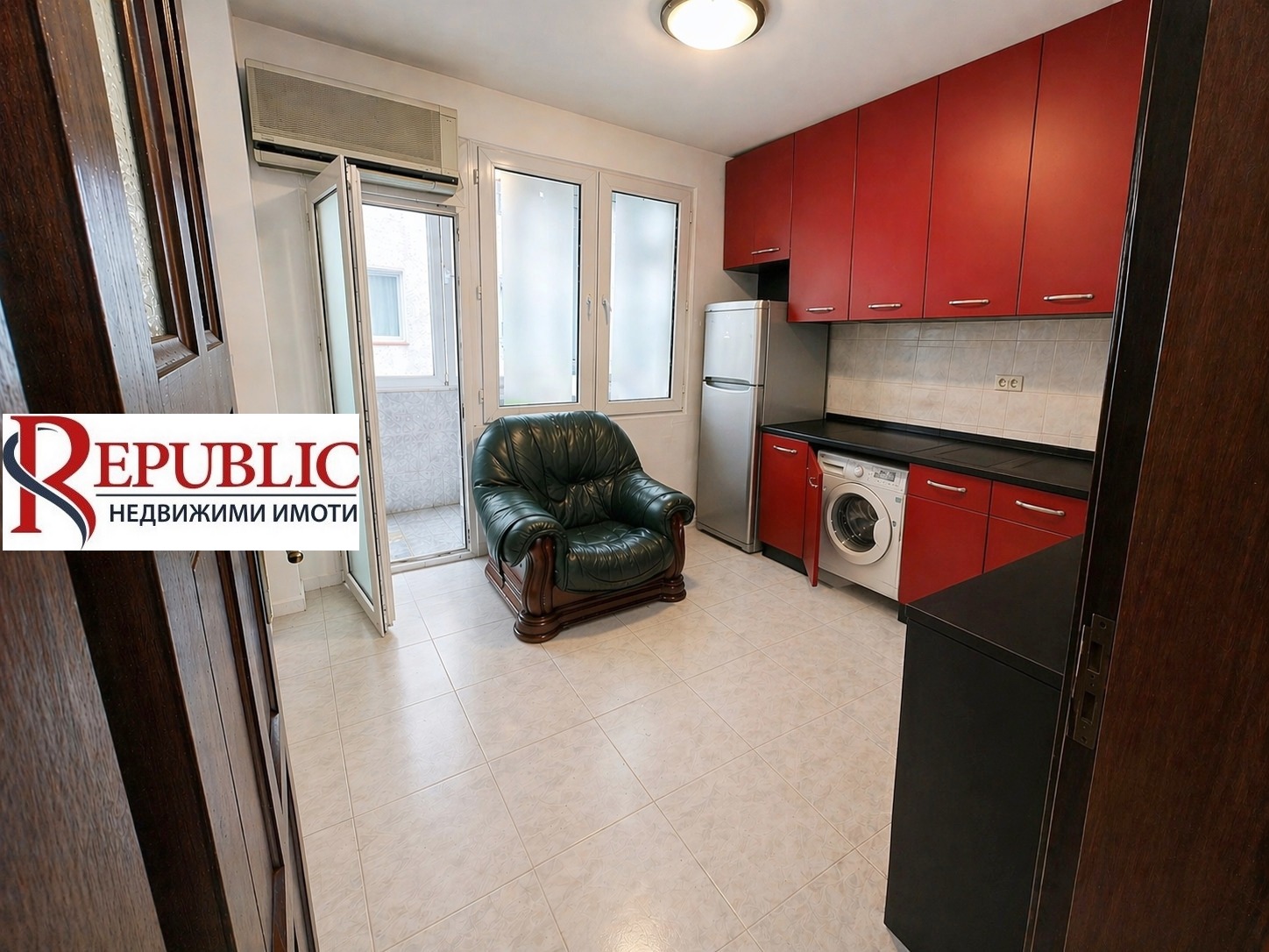 Продава 3-СТАЕН, гр. Варна, Колхозен пазар, снимка 3 - Апартаменти - 54366334