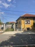 Продава КЪЩА, град Разград, Бели Лом • 135000 € / 264037.05 лв. • 65717322 1