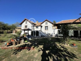 Hus Dolna Lipnitsa, region Veliko Tarnovo