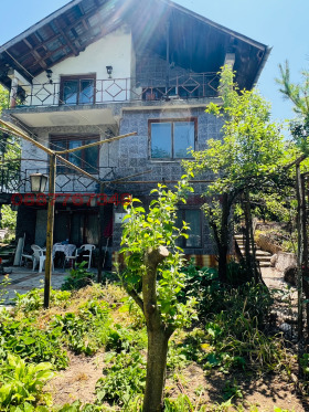 Продава КЪЩА, с. Гривица, област Плевен, снимка 1