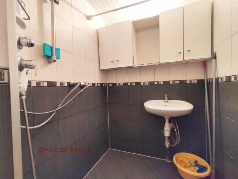 In vendita  3 camere da letto Varna , Avtogara , 90 mq | 88360299 - Immagine [9]