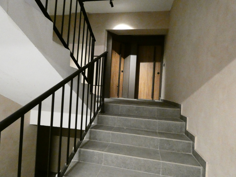 Продава МНОГОСТАЕН, гр. София, Красно село, снимка 16 - Апартаменти - 52598361