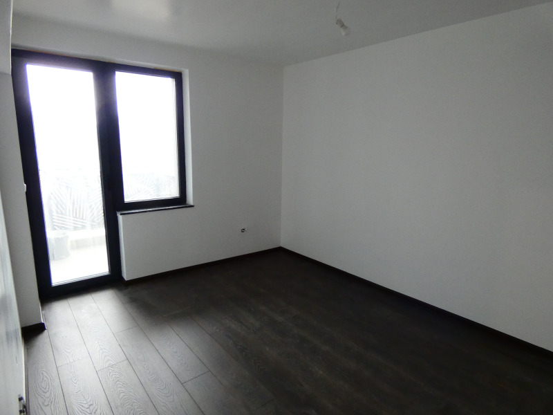 Продава МНОГОСТАЕН, град София, Бъкстон • 430000 € / 841006.90 лв. • 57702786 1